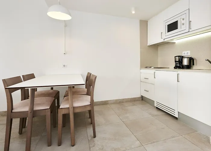 وشقق هوبوزا فيلاكونتشا 4* بورت دي بوينسا