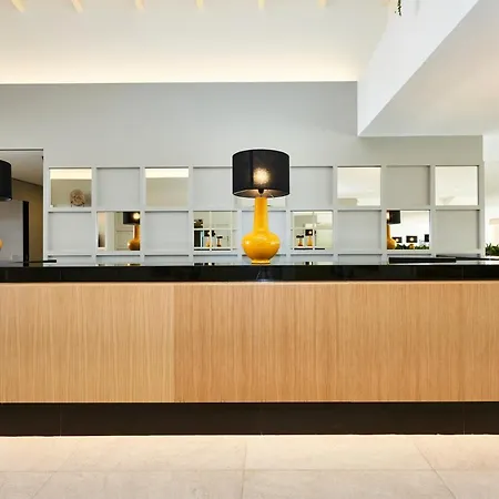 ホポサ ホテル&アパルタメントス ヴィラコンチャ 4* ポルト・ダ・ポリェンサ