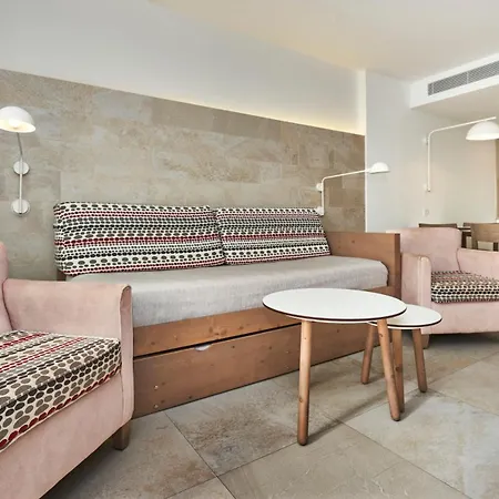 Hoposa & Villaconcha Aparthotel