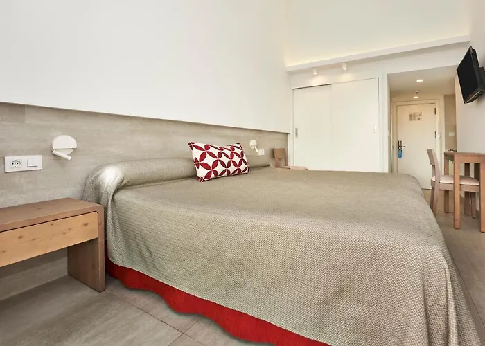 Hoposa & Villaconcha Apartmanhotel 4*