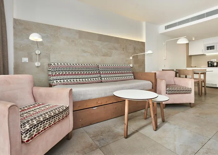 Hoposa & Villaconcha Apartmanhotel