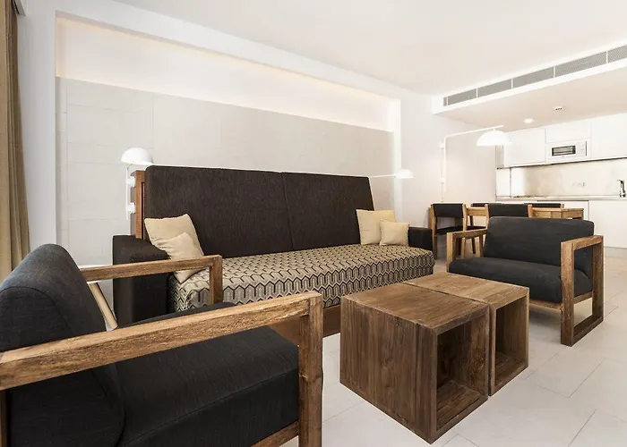 Hoposa & Villaconcha Apartmanhotel 4*