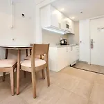 霍波萨维拉孔查酒店公寓 4* 波连萨港