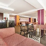 霍波萨维拉孔查酒店公寓 公寓式酒店 波连萨港
