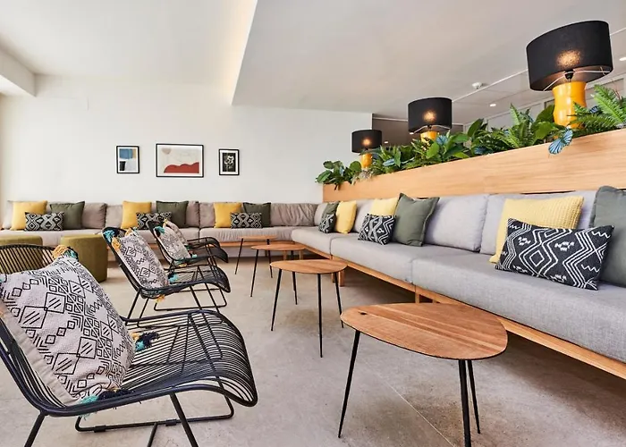 Aparthotel Hoposa & Villaconcha 4*