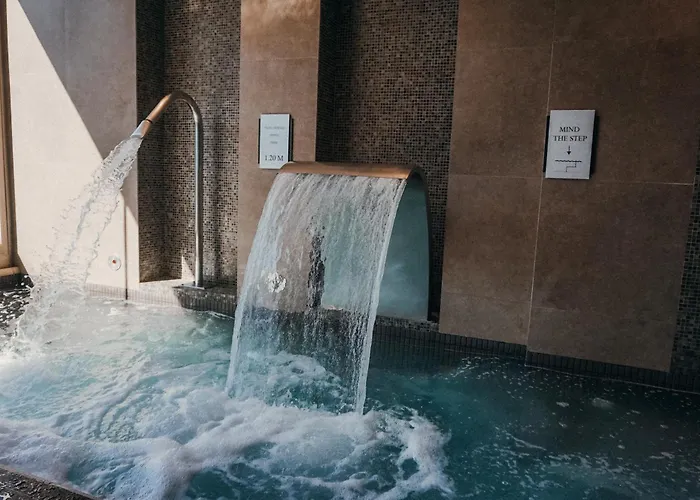 Апарт-готель Hoposa & Villaconcha Порт-де-Польєнса