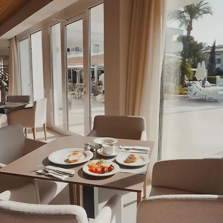 Hoposa & Villaconcha Port de Pollença